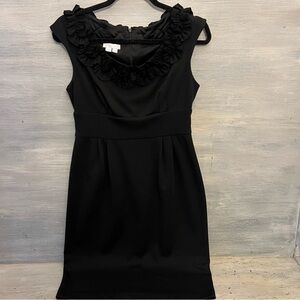 London Times Sleeveless Ruffle Neckline Little Black Dress Size 6 Good Condition
